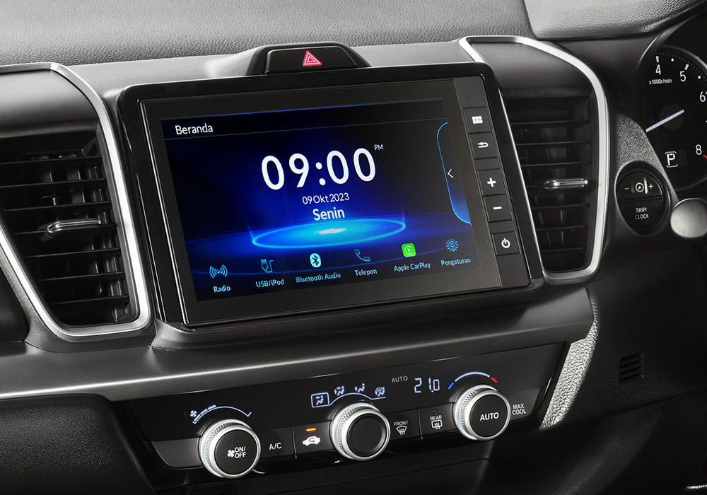 8" Advanced Capacitive Touchscreen Display AudioSistem audio video touchscreen 8” kapasitif berdesain floating yang mampu memutar berbagai format musik seperti AM/FM Radio, MP3/WMA, iPod atau iPhone, Android melalui USB Port, AUX-In Port, Bluetooth dan Smartphone Connection.