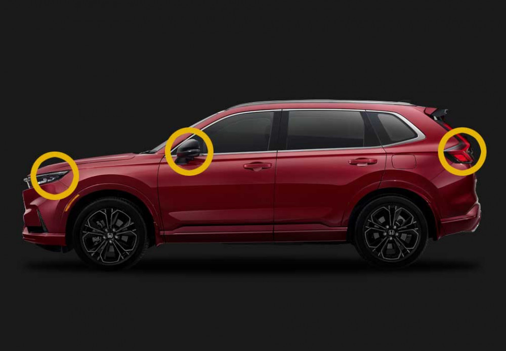 Emergency Stop SignalAll New Honda CR-V telah dilengkapi fitur Emergency Stop Signal berfungsi memberikan peringatan pada kendaraan di belakang saat pengendara melakukan pengereman secara keras dan tiba-tiba.