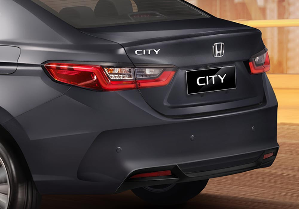 New Rear Bumper DesignTampilan yang semakin stylish dengan lekukan tajam di bumper belakang perkuat kesan modern.