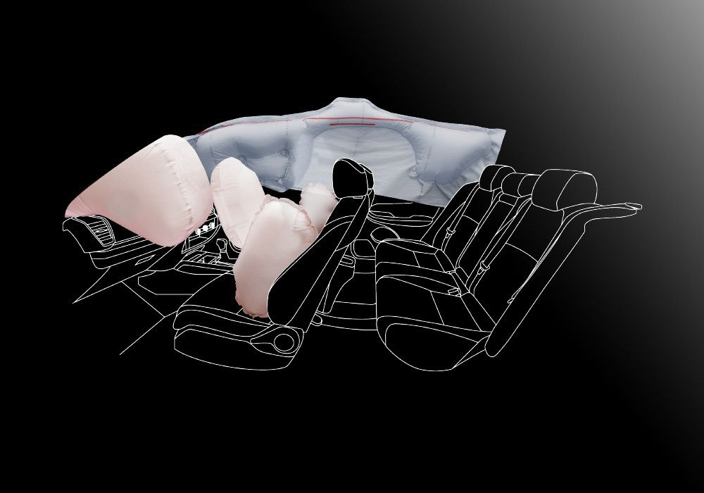6 Airbags
Honda City Hatchback RS dilengkapi 6 buah Airbags yang melindungi pengemudi dan penumpang di bagian depan dan belakang saat terjadi tabrakan.
Ketika terjadi tabrakan keras, Pretensioner Seatbelt akan mengencang sehingga tubuh tetap berada pada posisinya dan mencegah gerakan dada ke depan.
Sementara itu, Load Limiter berfungsi mengurangi tekanan yang berlebih dan mencegah cedera pada bagian dada sekaligus memastikan posisi tubuh jatuh pada airbag yang mengembang.