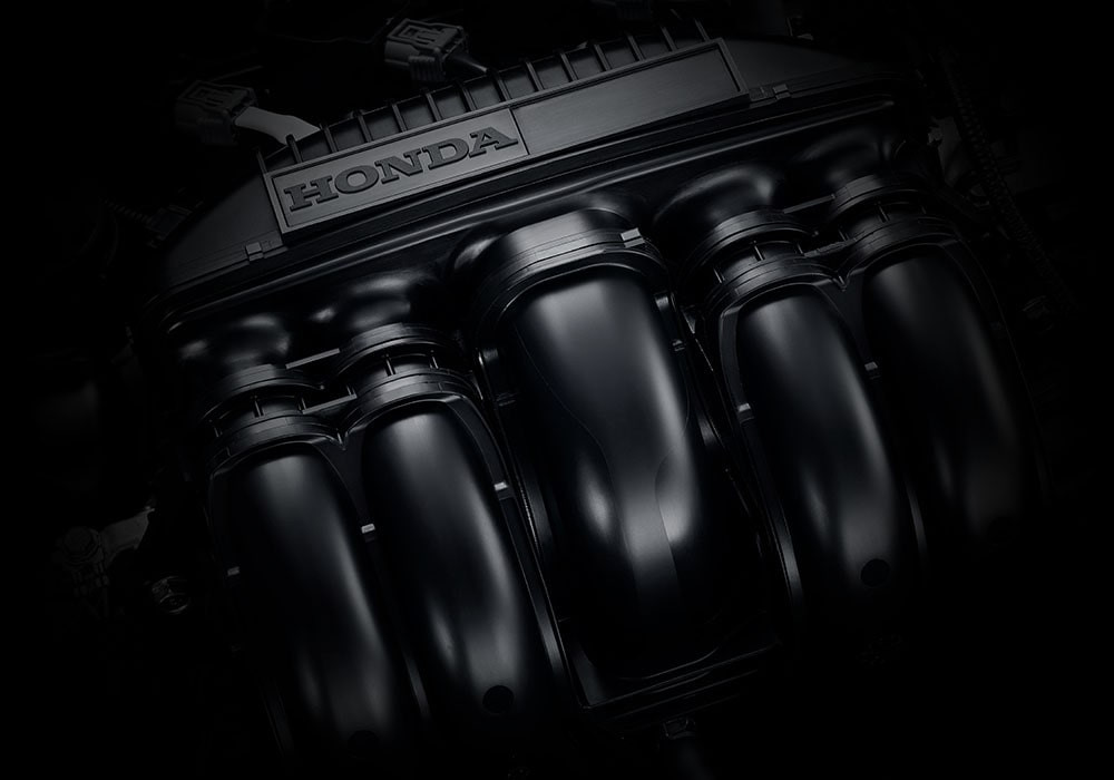 1.5L DOHC i-VTEC Engine
Rasakan sensasi mesin 1500cc yang menghasilkan tenaga 121 PS pada torsi maksimal 145 Nm untuk aktivitas harian Anda.